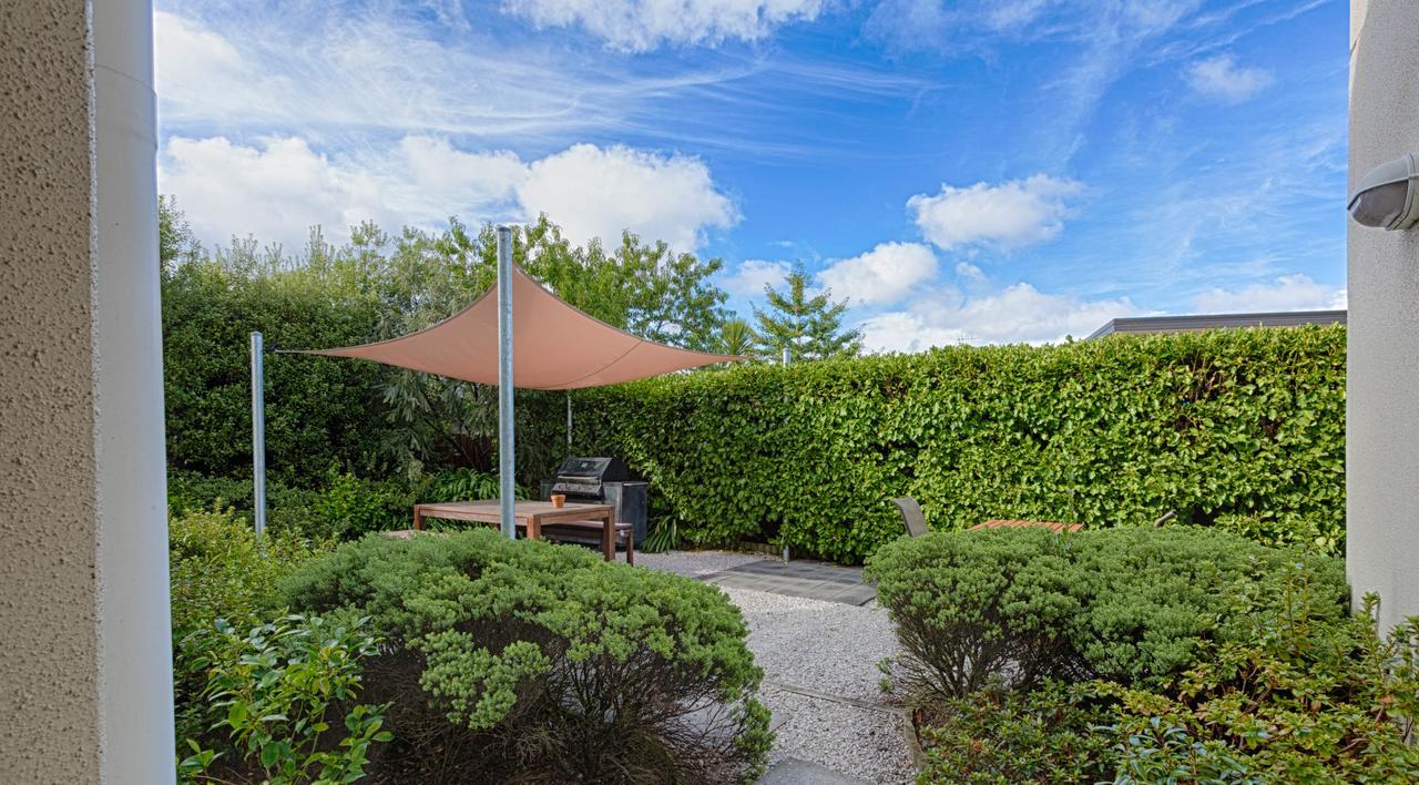 Bella Vista Taupo Motel Exterior photo
