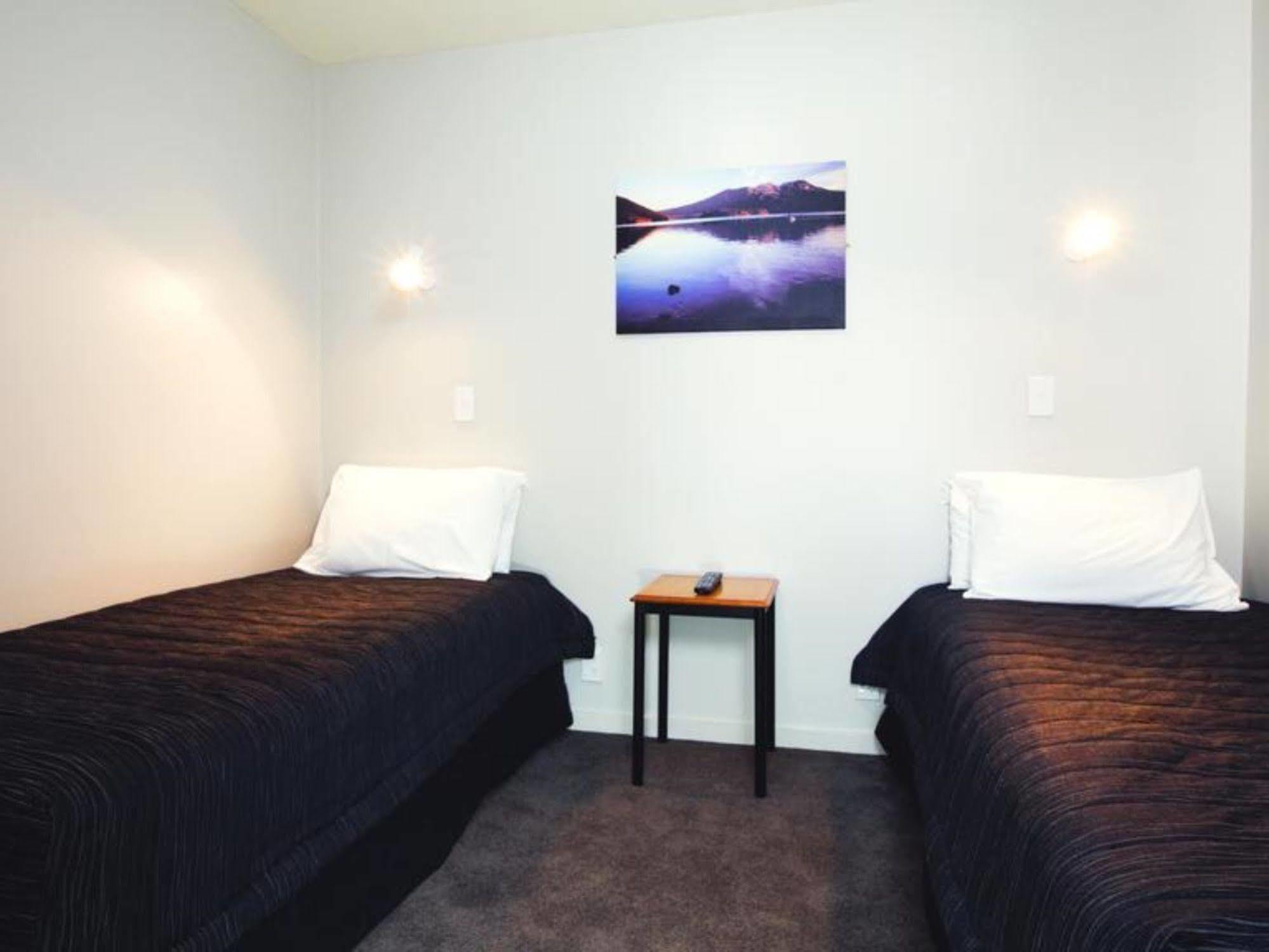 Bella Vista Taupo Motel Exterior photo